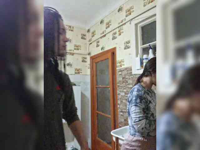Love_Crew webcam