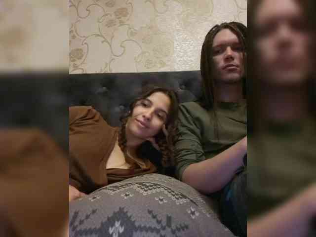 Love_Crew webcam