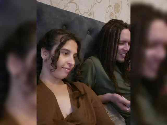Love_Crew webcam