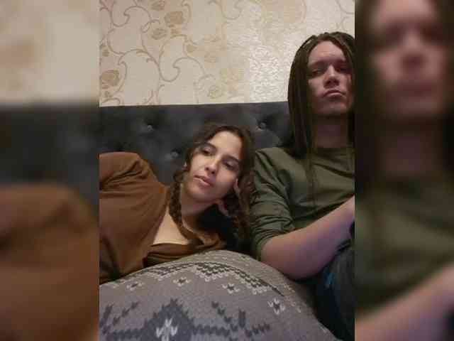 Love_Crew webcam