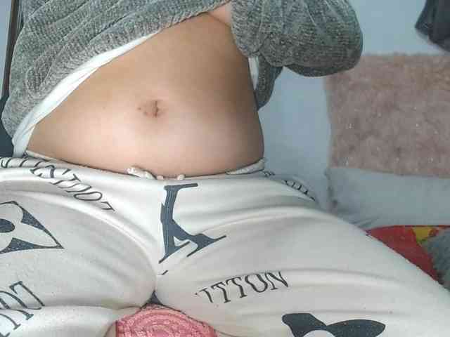 anni-jones webcam