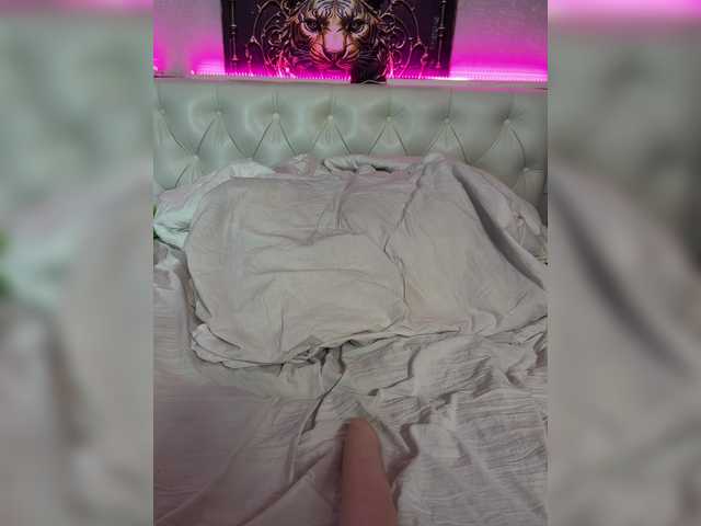 Entra en el chat con el modelo Madam_koss Madam_koss