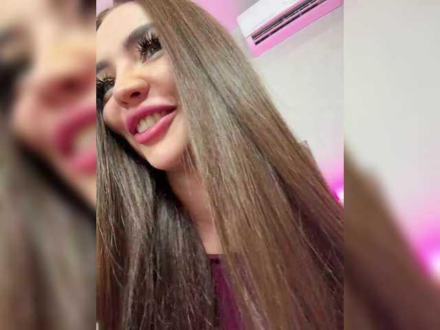 Accedi alla chat con il nickname Madam_koss Madam_koss