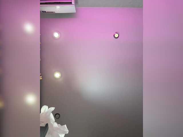 Vai a chattare su Madam_koss Madam_koss