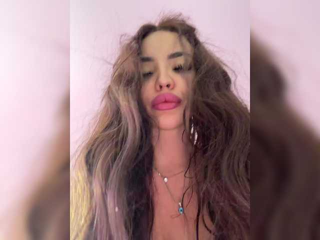 Gratis Live Sexcam mit Madam_koss Madam_koss