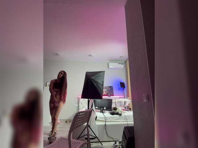 Accedi alla chat con il nickname Madam_koss Madam_koss