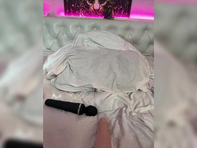 Entra en el chat con el modelo Madam_koss Madam_koss