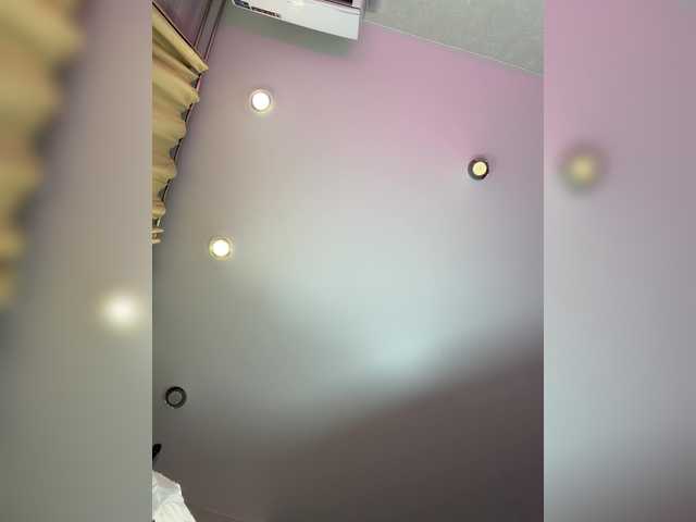 Accedi alla chat con il nickname Madam_koss Madam_koss