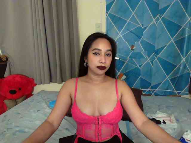 xxTrexie18 webcam