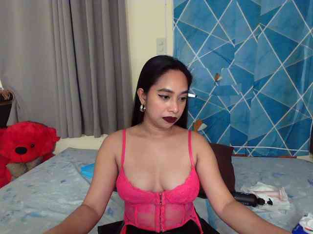 xxTrexie18 webcam