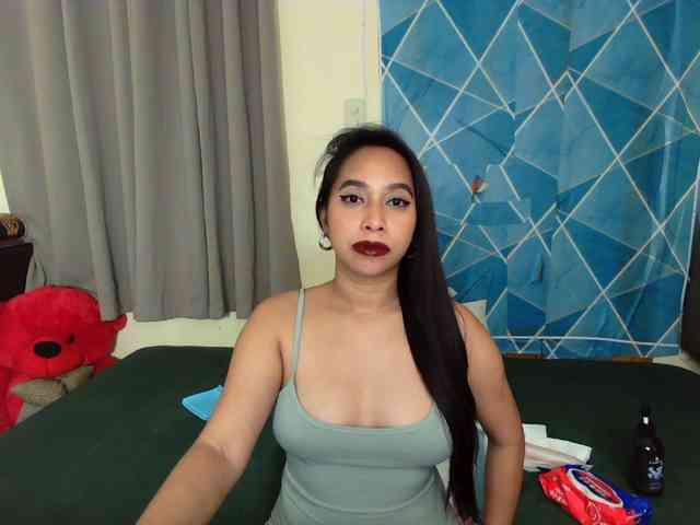 xxTrexie18 webcam