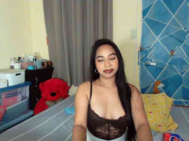 xxTrexie18 webcam