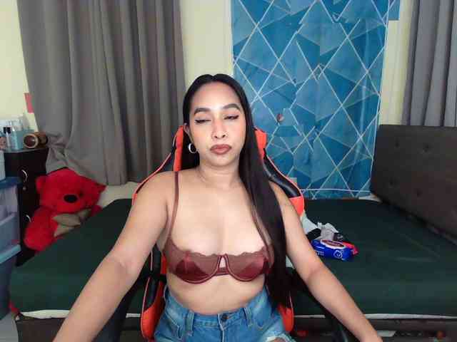 xxTrexie18 webcam
