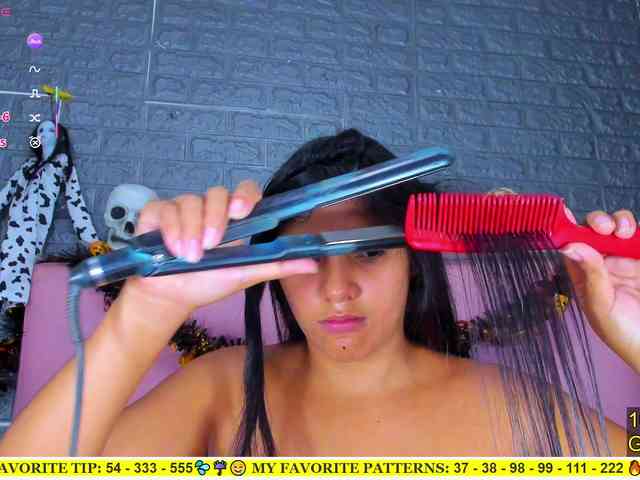 AriannaLewis webcam