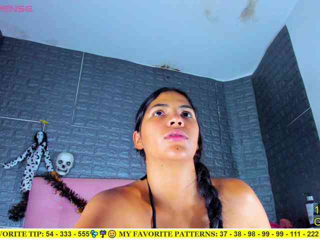 AriannaLewis webcam