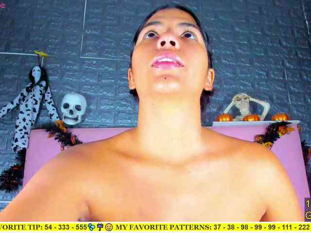 AriannaLewis webcam