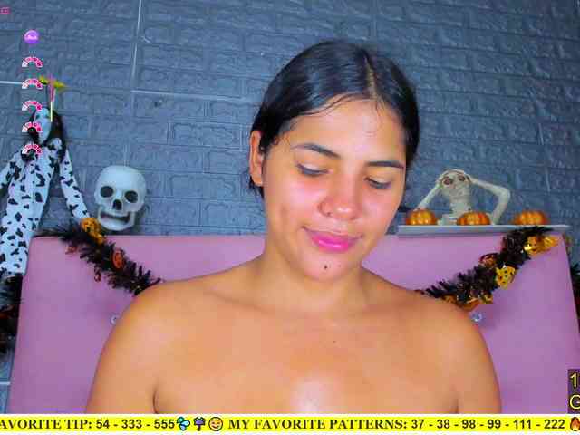 AriannaLewis webcam
