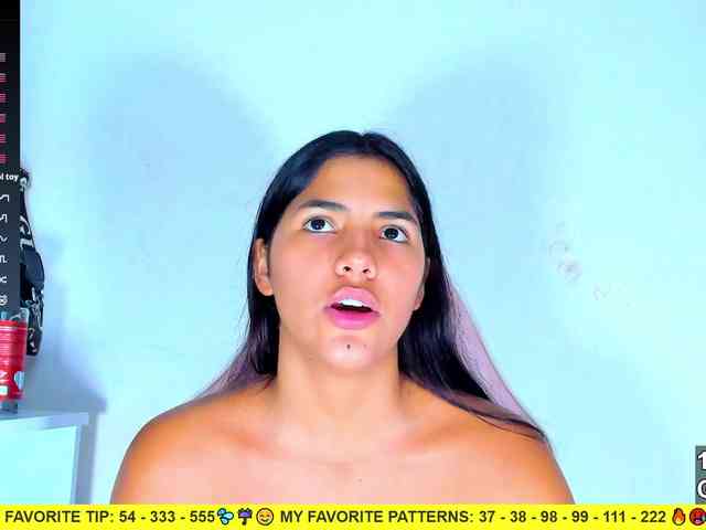 AriannaLewis webcam