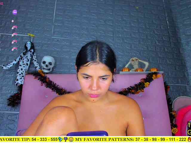 AriannaLewis webcam