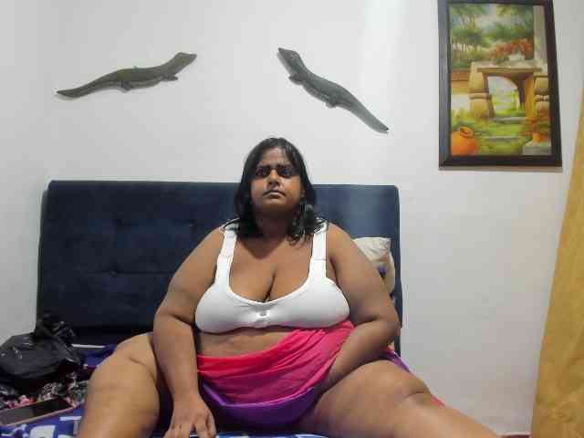 SusanaEshwar webcam