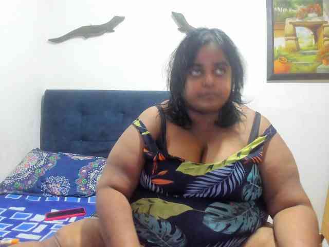 SusanaEshwar webcam