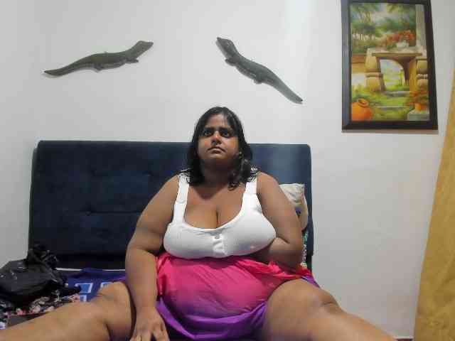 SusanaEshwar webcam