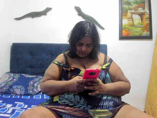SusanaEshwar webcam