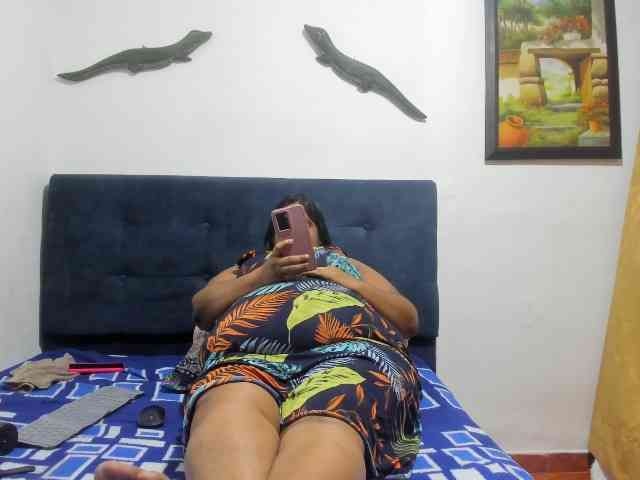 SusanaEshwar webcam