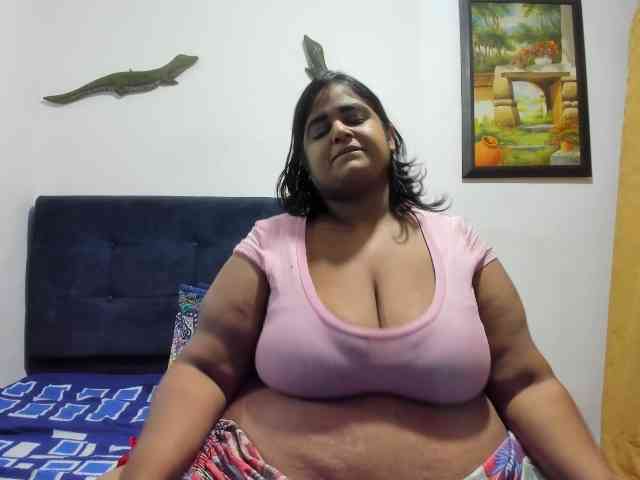 SusanaEshwar webcam