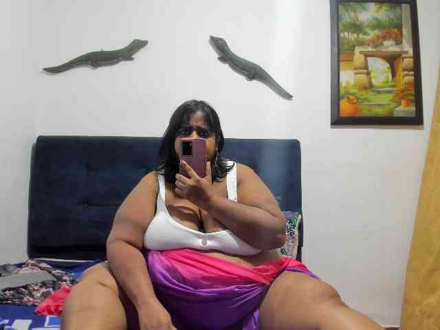 SusanaEshwar webcam