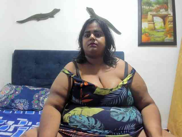 SusanaEshwar webcam