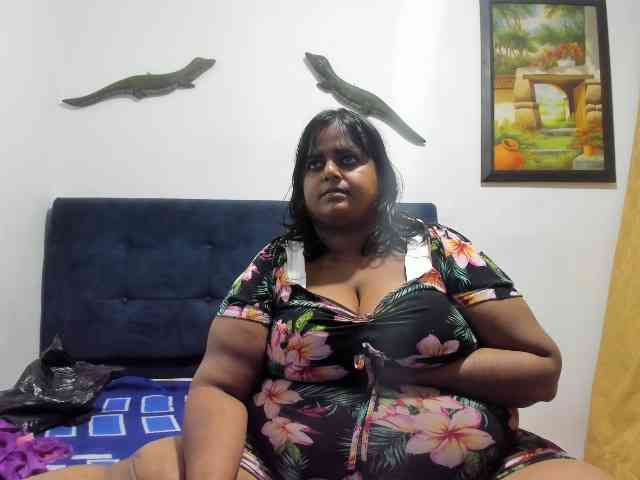 SusanaEshwar webcam