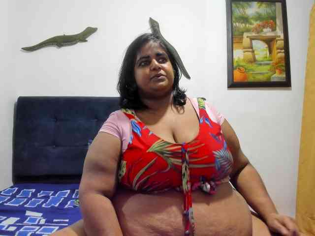SusanaEshwar webcam