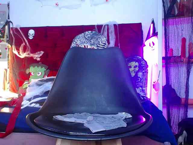 louise-nails webcam