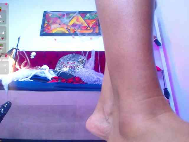 louise-nails webcam