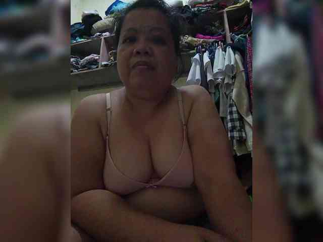 Hottynilda webcam