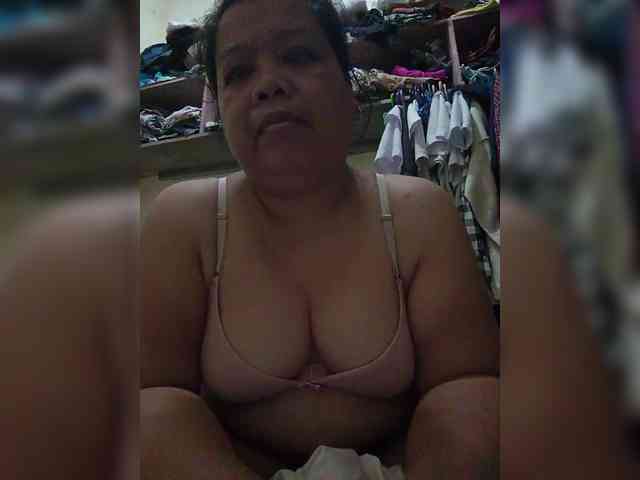 Hottynilda webcam