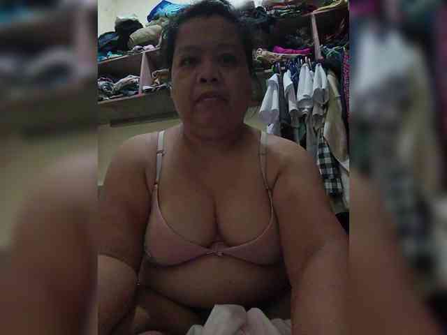 Hottynilda webcam