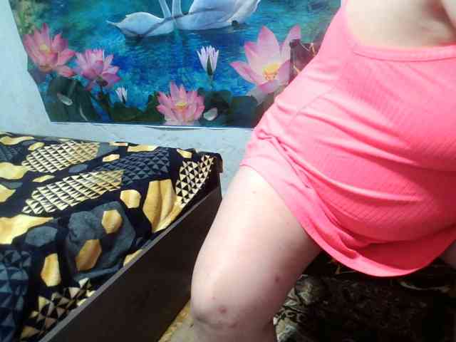 AnnaGoldXx webcam