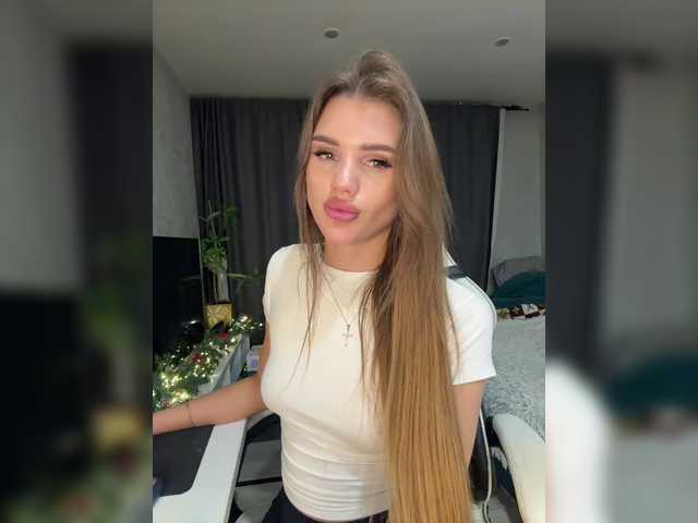 Gratis Live Sexcam mit SweetyMia SweetyMia