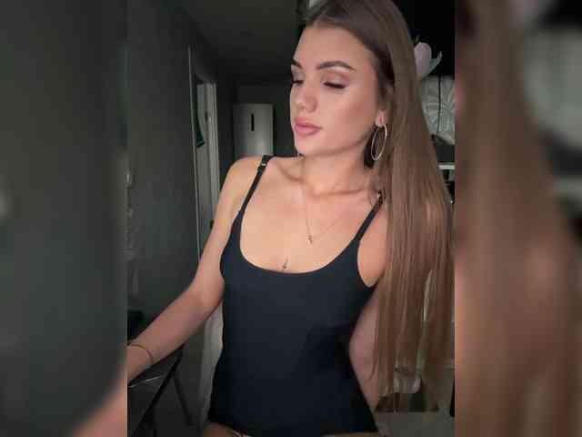SweetyMia webcam