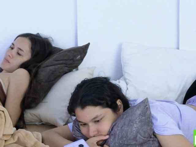 sexychanell-1 webcam