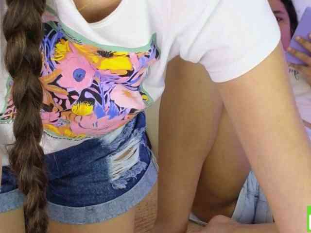 sexychanell-1 webcam