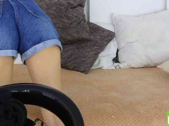 sexychanell-1 webcam
