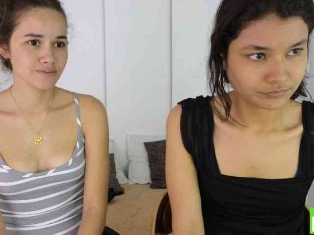 sexychanell-1 webcam