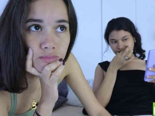 sexychanell-1 webcam