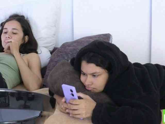 sexychanell-1 webcam