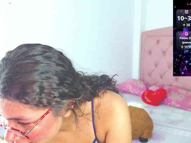 Cyntiaross webcam