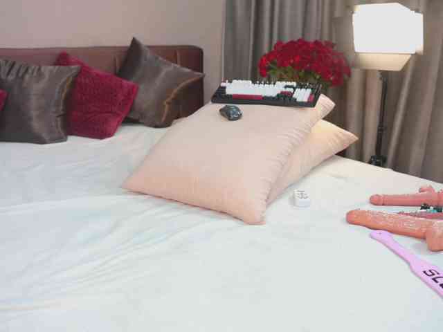 MillaBelle webcam