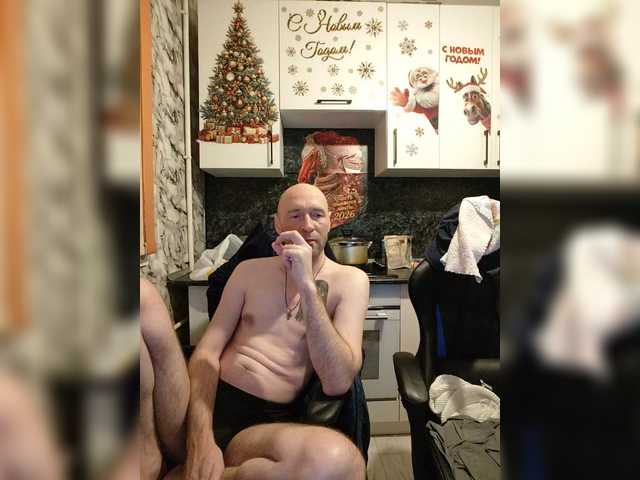 Vai a chattare su Innokentiy449 Innokentiy449